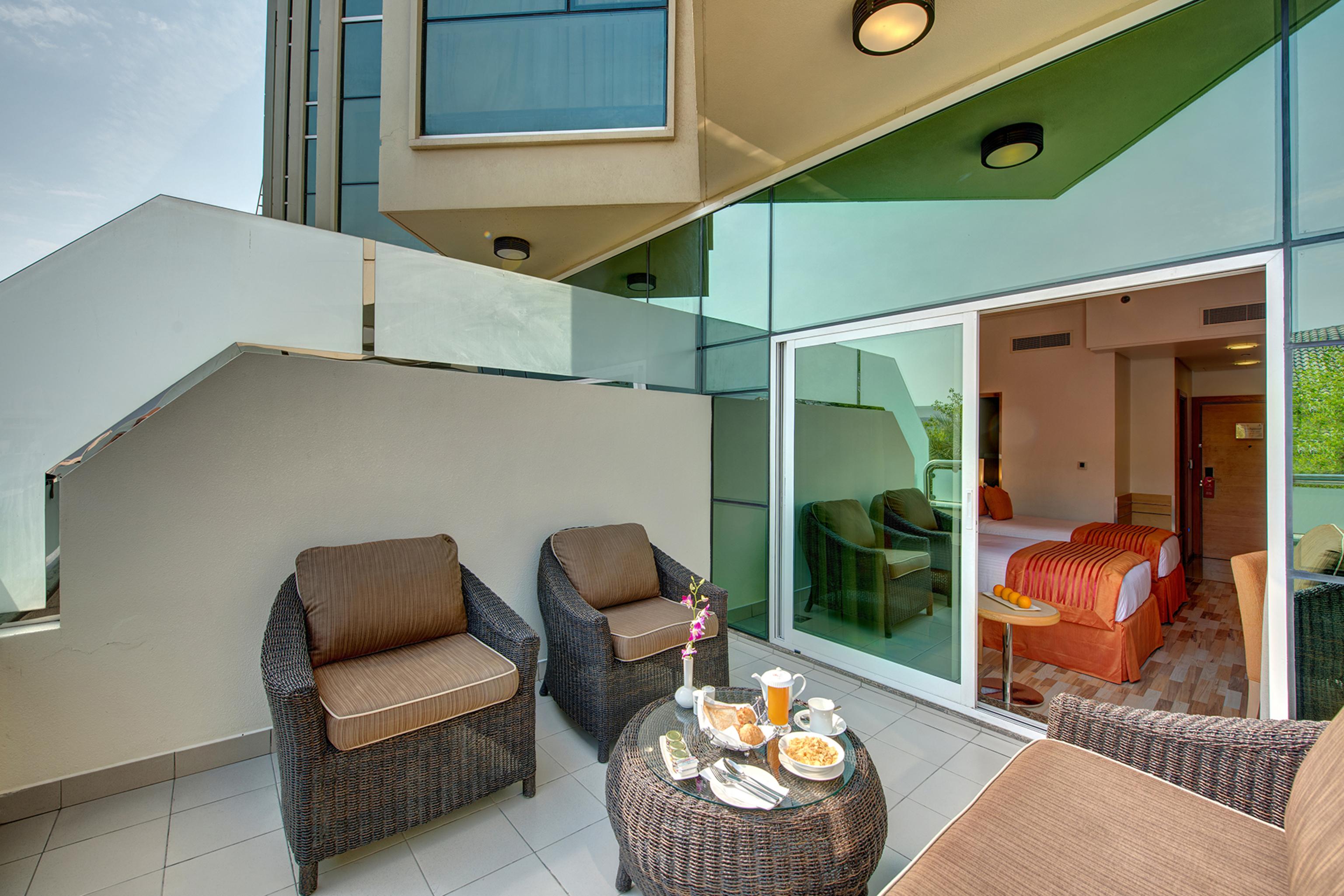 Al Khoory Executive Hotel, Al Wasl 3*