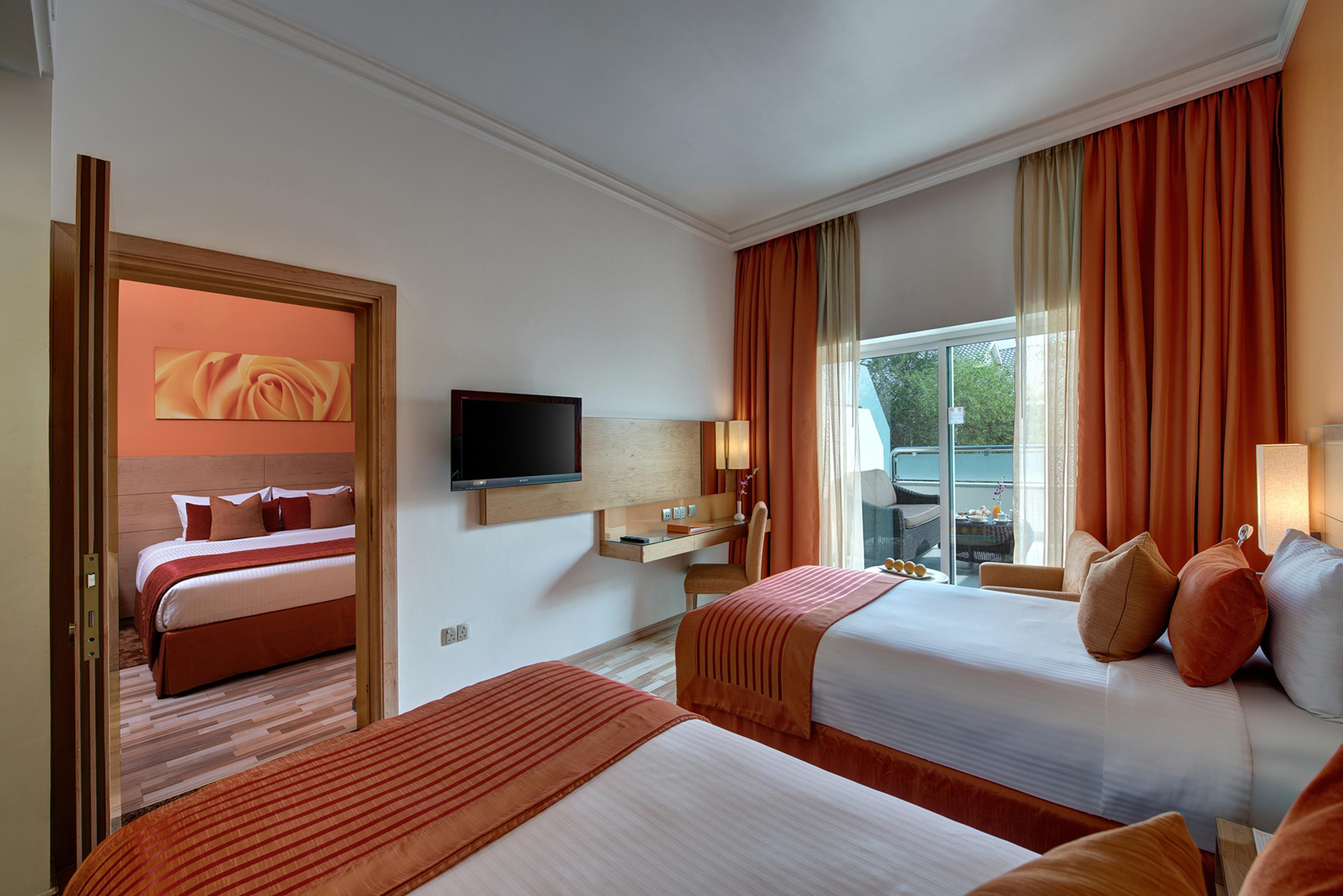 Al Khoory Executive Hotel, Al Wasl