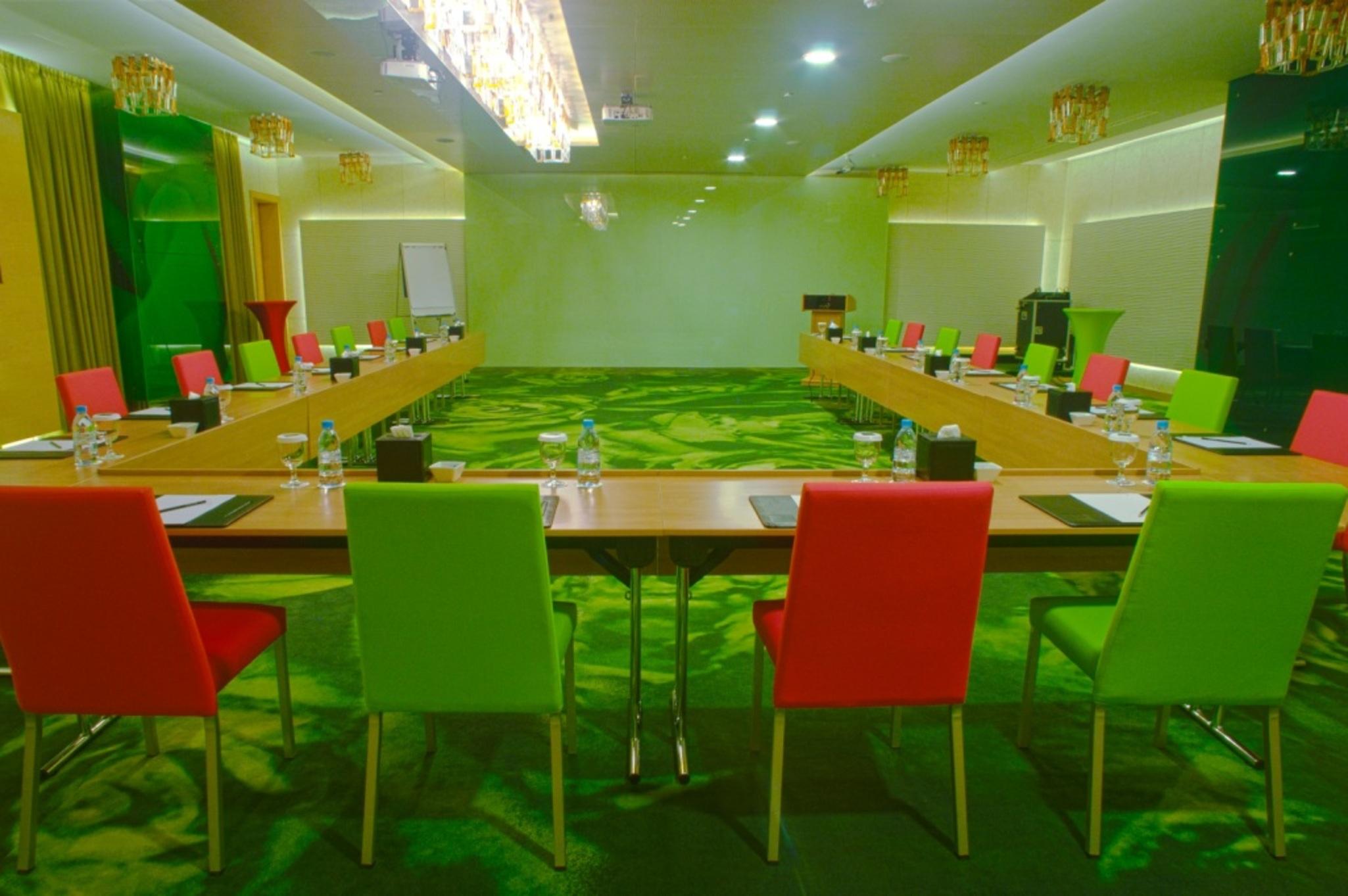 Al Khoory Executive Hotel, Al Wasl Dubai