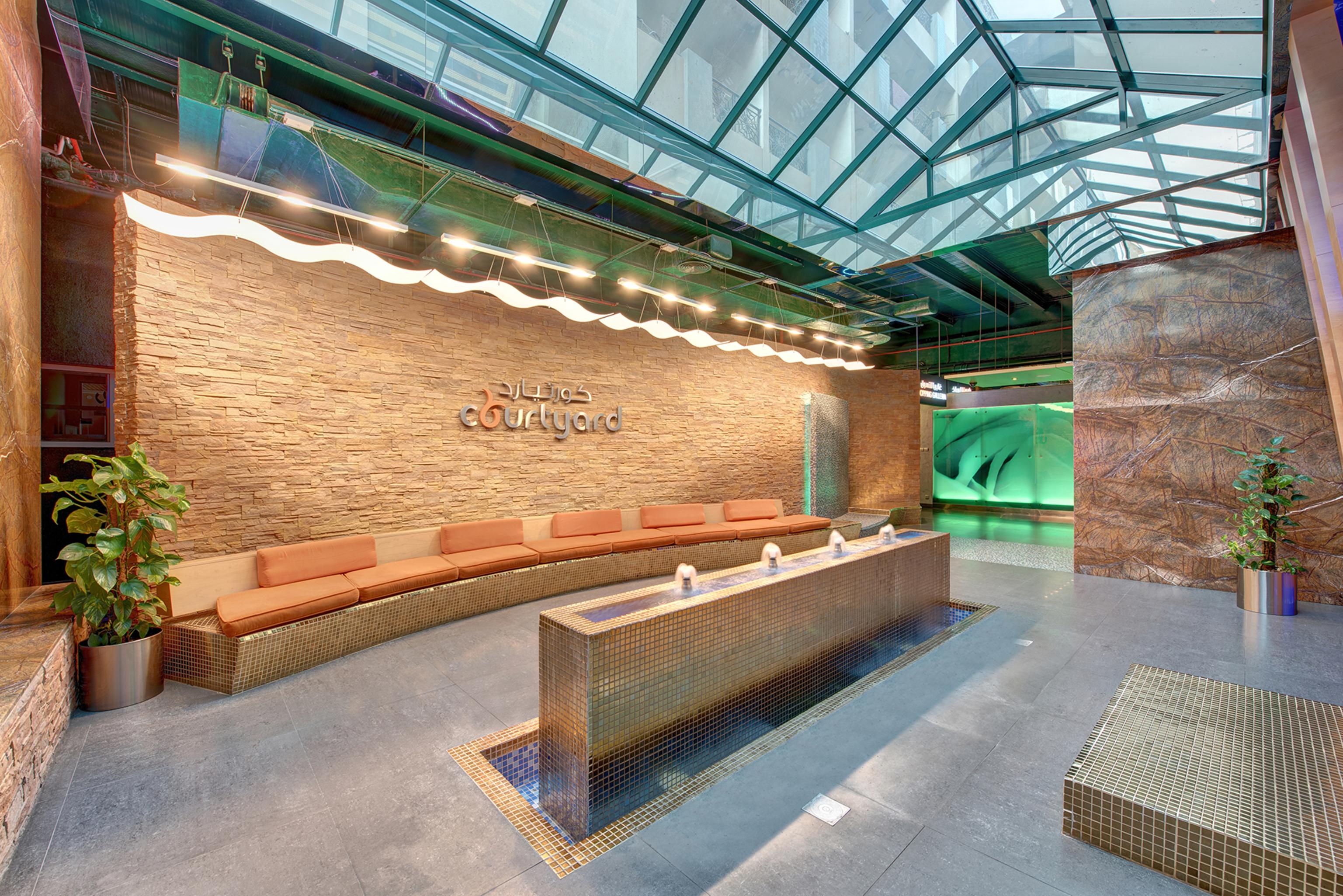 Al Khoory Executive Hotel, Al Wasl
