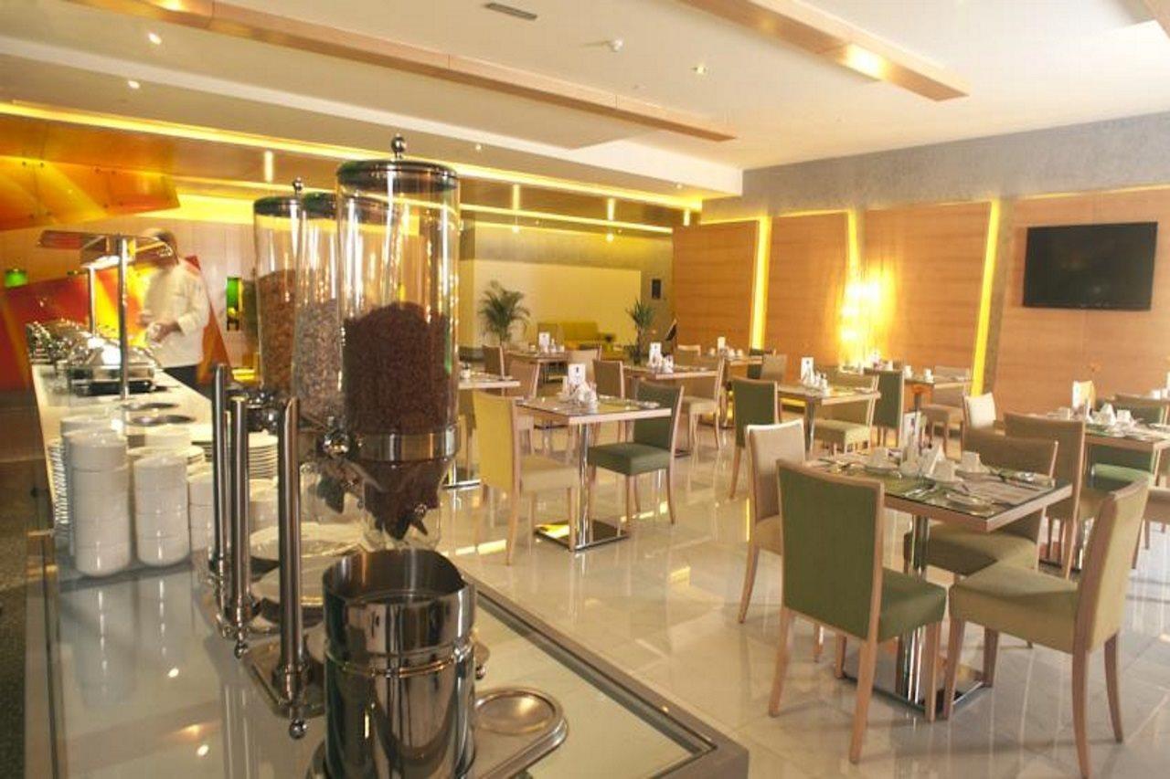 Al Khoory Executive Hotel, Al Wasl Dubai